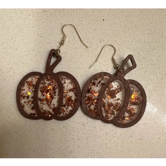 Pumpkin Earrings Dangle Drop Dangling Ladies Fall Thanksgiving Halloween Jewelry - Picture 6 of 6